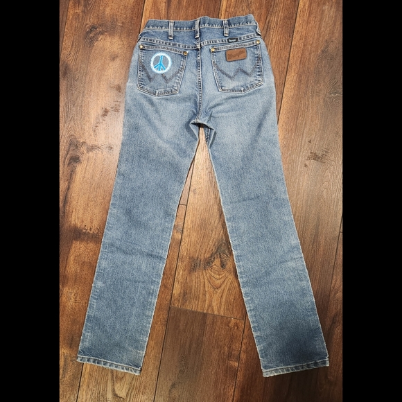 Awesome Peace Wrangler ✌️ Jeans - Picture 8 of 16